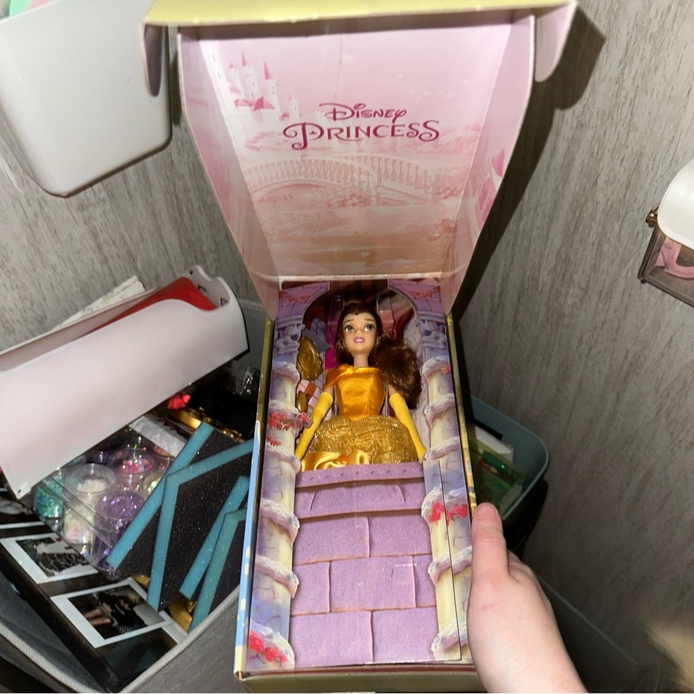 🛍️🤩🔥HOT SALE ALERT🔥 : MIX N MATCH BUNDLES DISNEY PRINCESS BELLE TOY DOLL - Picture 5 of 8